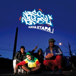 ดาวน์โหลดและฟังเพลง Están Ahí พร้อมเนื้อเพลงจาก Verso Versatil