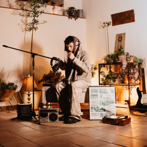 default playlist img