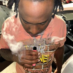 ดาวน์โหลดและฟังเพลง Fly Nigga (feat. Tee Stunna) (Explicit) พร้อมเนื้อเพลงจาก TNR Bang