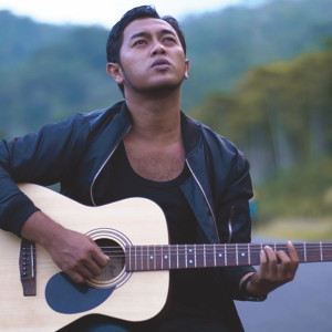 Dengarkan Menanti Kepastian Cinta lagu dari Ferry Ardiansyah dengan lirik