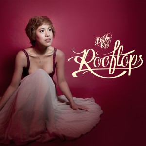 ดาวน์โหลดและฟังเพลง Rooftops พร้อมเนื้อเพลงจาก Daphne Khoo