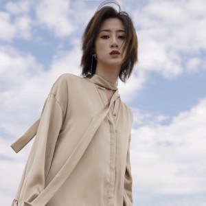 收聽趙宥喬的一瞬間歌詞歌曲