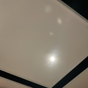 收聽Putra的takkan berlalu歌詞歌曲