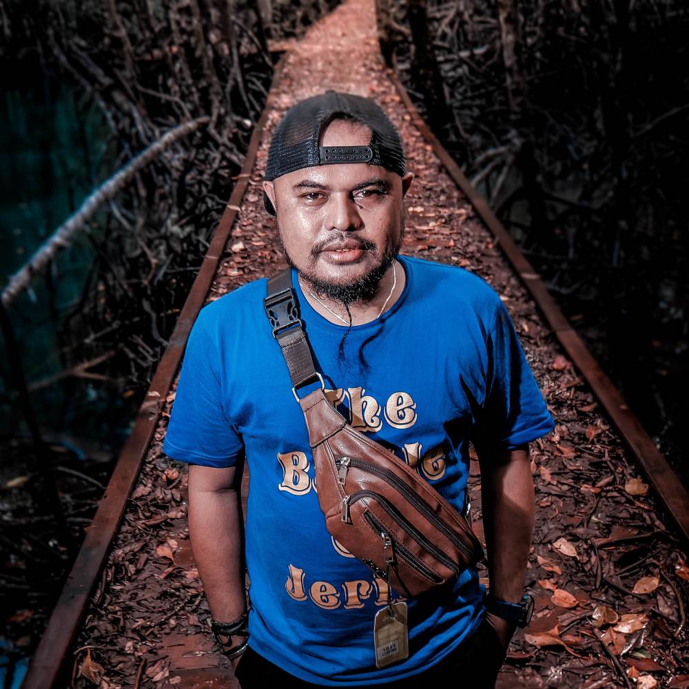 Berkumandang Suara Dari Seberang (Reggae)