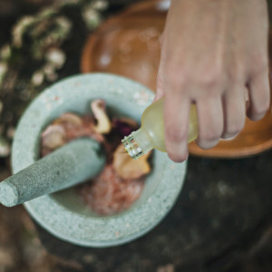 Dengarkan lagu Take Your Mind Away nyanyian Relaxing Music dengan lirik