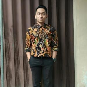 Listen to Sampai Ke Hatimu song with lyrics from Bayu Kimson