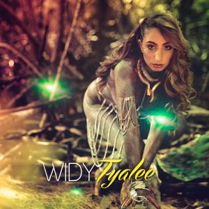 ดาวน์โหลดและฟังเพลง Esta Noche (Tyalee) พร้อมเนื้อเพลงจาก Widy