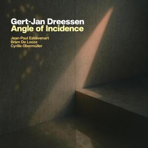 Listen to Hope (less) (feat. Jean-Paul Estiévenart, Bram de Looze & Cyrille Obermüller) song with lyrics from Gert-Jan Dreessen
