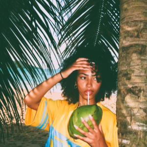 Crease的專輯Island girl (Explicit)