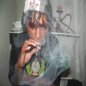 收聽Glockdi的Adega Street (Remix)歌詞歌曲