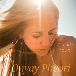 ดาวน์โหลดและฟังเพลง The Love Inside พร้อมเนื้อเพลงจาก Onyay Pheori