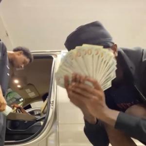 收聽Beanieboyy的Home Invasion (feat. WaloHeights) (Explicit)歌詞歌曲