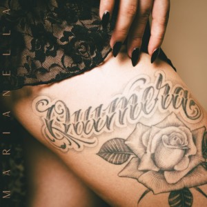 ดาวน์โหลดและฟังเพลง A Pelo (Explicit) พร้อมเนื้อเพลงจาก Marianella