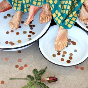 ดาวน์โหลดและฟังเพลง Care พร้อมเนื้อเพลงจาก Martina Lussi