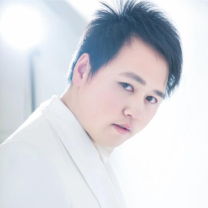 Listen to 哥哥哟妹妹哟 (完整版) song with lyrics from 罗子坤