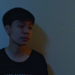 Listen to ของขวัญชิ้นสุดท้าย song with lyrics from W!THOUT