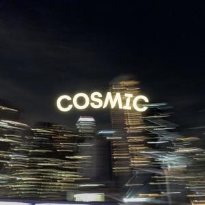 收聽Møsky的Cosmic歌詞歌曲