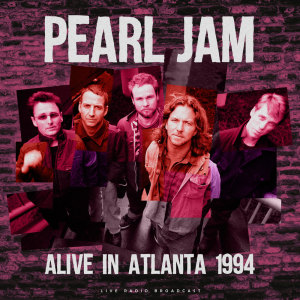 Dengarkan lagu Alive (Live) nyanyian Pearl Jam dengan lirik