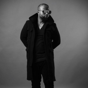 ดาวน์โหลดและฟังเพลง Me Entrego พร้อมเนื้อเพลงจาก Ricky Webber