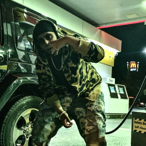 Listen to Kutthroat (Explicit) song with lyrics from Tru Baby