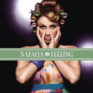 ดาวน์โหลดและฟังเพลง Feeling พร้อมเนื้อเพลงจาก Natalia