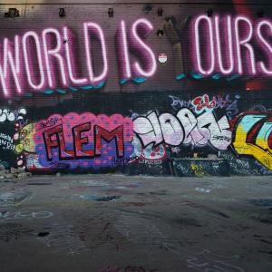 ดาวน์โหลดและฟังเพลง Rap Hip-Hop Instrumentals - 14 (distorted Strong Mood) พร้อมเนื้อเพลงจาก Delta IX