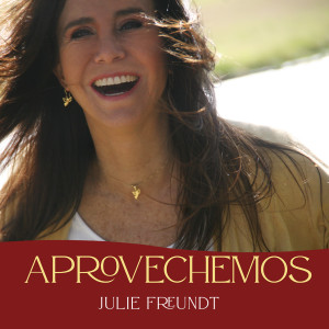 收聽Julie Freundt的Señora de Mil Encantos歌詞歌曲
