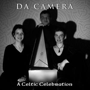 ดาวน์โหลดและฟังเพลง Medley of Irish Folk Music (traditional) พร้อมเนื้อเพลงจาก Da Camera