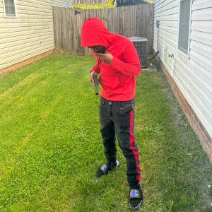 ดาวน์โหลดและฟังเพลง Im the man now (Explicit) พร้อมเนื้อเพลงจาก Little xa