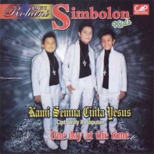 ดาวน์โหลดและฟังเพลง Kupasrahkan Tuhan พร้อมเนื้อเพลงจาก Simbolon Kids