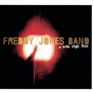 收聽Freddy Jones Band的The Puppet歌詞歌曲