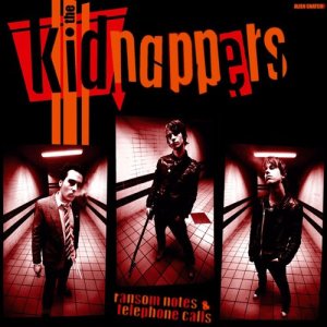 ดาวน์โหลดและฟังเพลง Hit the Road พร้อมเนื้อเพลงจาก Kidnappers