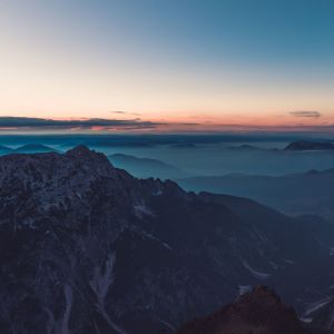 Dengarkan lagu Stargazing nyanyian Relaxing Spa Music dengan lirik