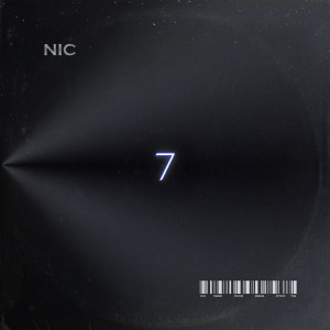 ดาวน์โหลดและฟังเพลง 7 พร้อมเนื้อเพลงจาก NIC