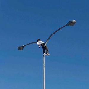 ดาวน์โหลดและฟังเพลง Quarentini (Explicit) พร้อมเนื้อเพลงจาก Babu