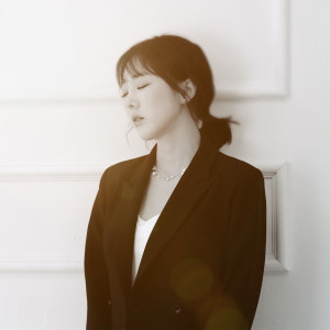 ดาวน์โหลดและฟังเพลง Wound พร้อมเนื้อเพลงจาก Lee Boram