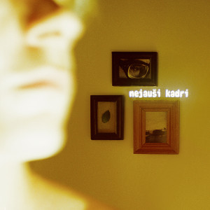 Dengarkan nejauši kadri lagu dari Sudden Lights dengan lirik
