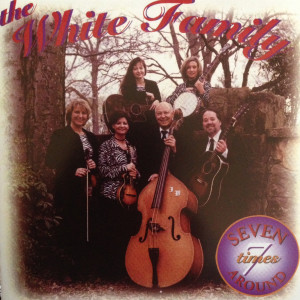 收聽The White Family的The Circle of Life歌詞歌曲
