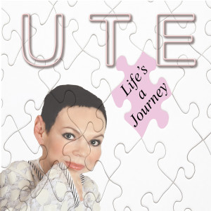 Dengarkan Everybody Hurts lagu dari Ute dengan lirik