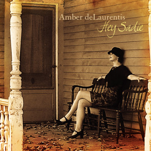ดาวน์โหลดและฟังเพลง Black and Blue พร้อมเนื้อเพลงจาก Amber Delaurentis