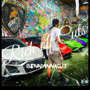 收聽BennyInnaCut的Guap (HOLD IT DOWN) (Explicit)歌詞歌曲