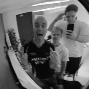 收聽Big$tick的Zdravnik (feat. Jacksy) (Explicit)歌詞歌曲