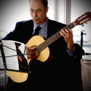 Listen to Recuerdos de la Alhambra song with lyrics from Lawrence Paul