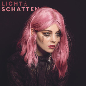 Listen to Licht & Schatten song with lyrics from Valentina