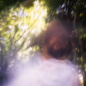 ดาวน์โหลดและฟังเพลง Breaking A Fold พร้อมเนื้อเพลงจาก Arjuna Oakes