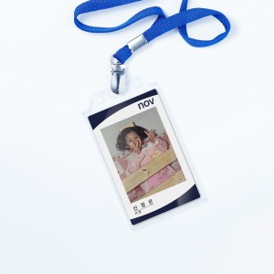 Dengarkan lagu 수고했어요 nyanyian 노브 dengan lirik