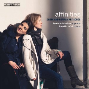 收聽Heinrich Heine的4 Lieder, Op. 7: No.1, Es erklingt wie Liebestöne歌詞歌曲
