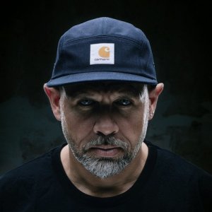 收聽DJ Stylewarz的Balance (feat. Trettmann & Megaloh)歌詞歌曲