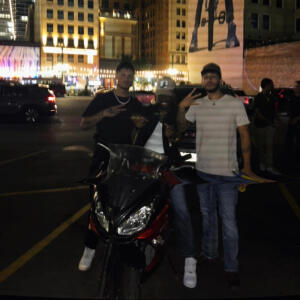 default playlist img