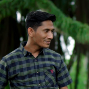 Dengarkan lagu Jankis nyanyian BERGEK dengan lirik
